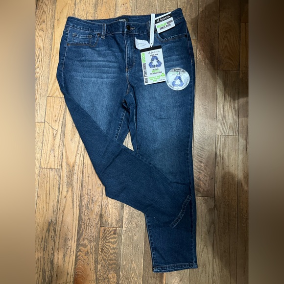 d. jeans Denim - D. Jeans Ankle Straight Plus Size Dark Blue Women’s Neans- Stretch Denim